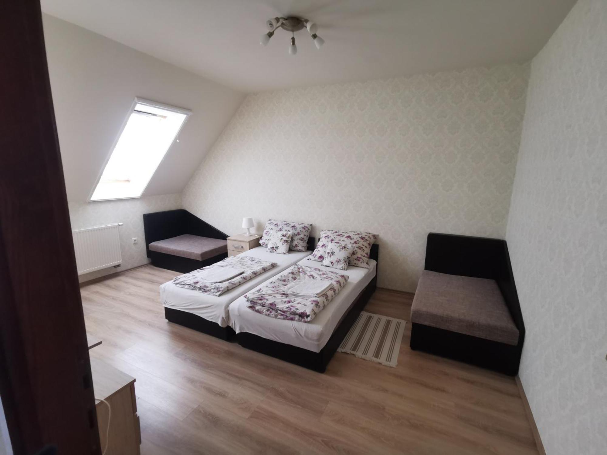 Village Garden Family Guest House Tiszakanyár Екстериор снимка